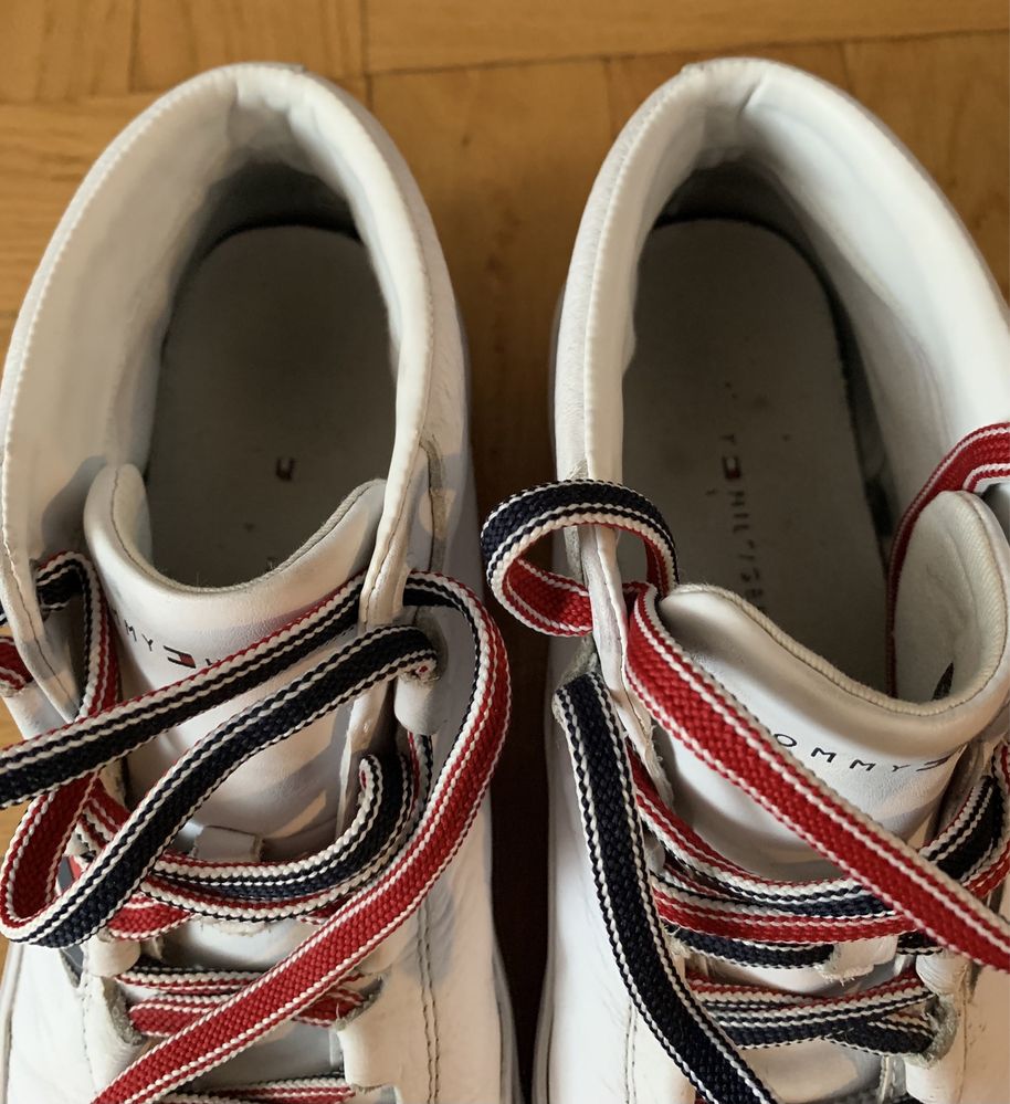 Skórzane trampki Tommy Hilfiger rozm. 41