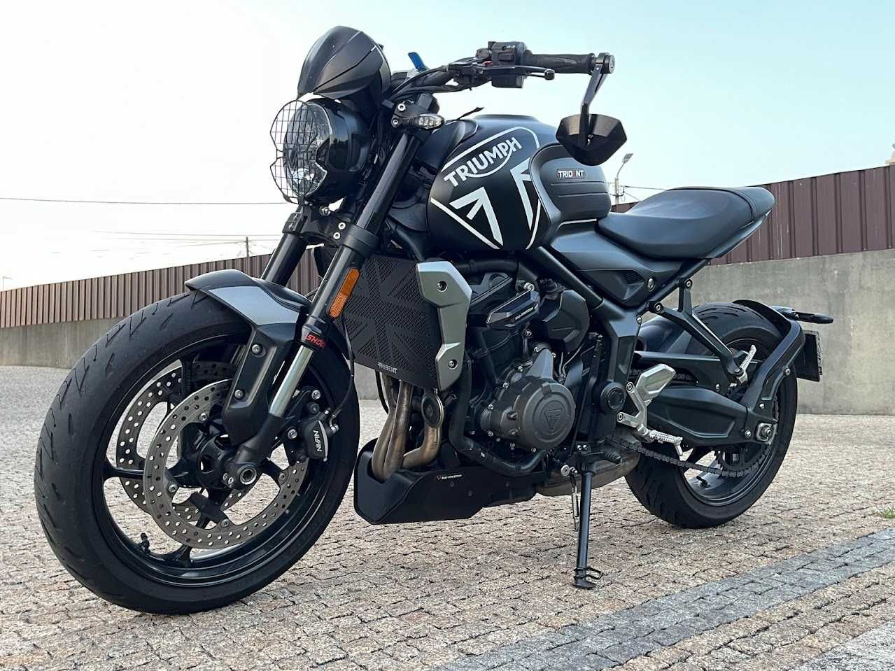 Triumph Trident 660