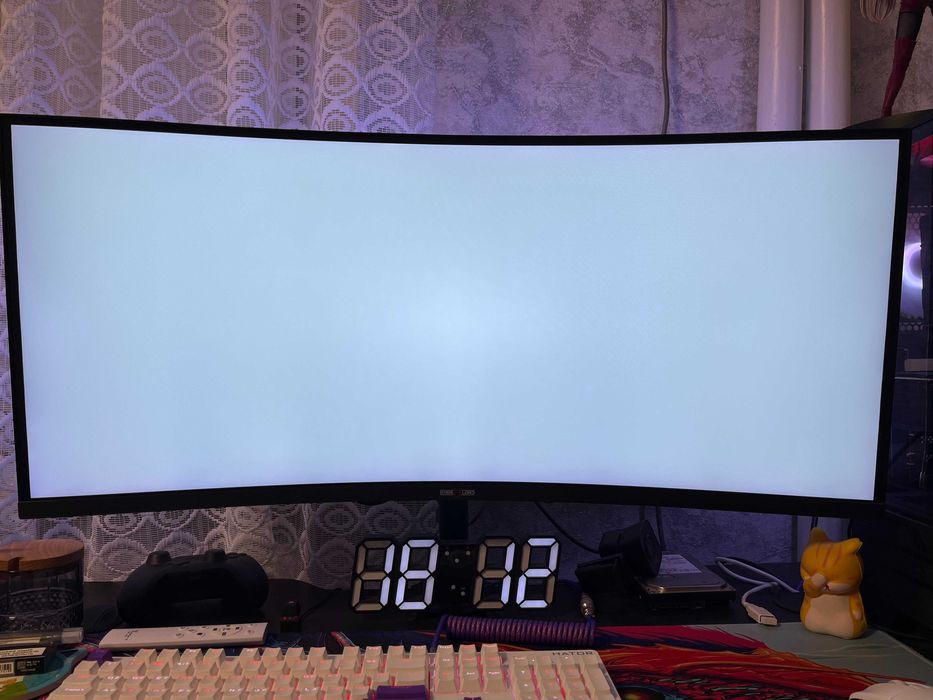 Монітор 34" QUBE Overlord C34UQ144 (Ultra-Wide 2K) 3440×1440
