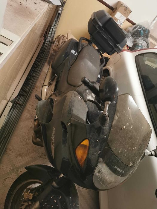 Honda Deauville 650cc - Reservada