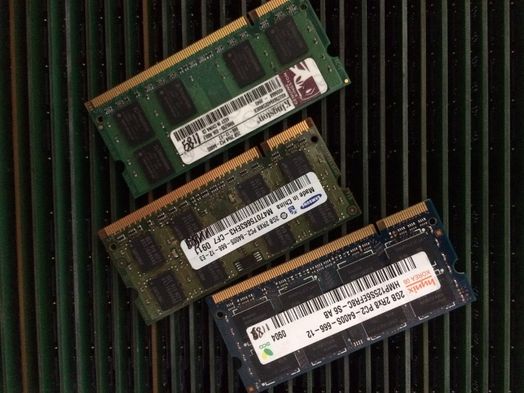 DDR2 2GB SO-DIMM HYNIX, Samsung, Kingston 800 / 667 mHz Intel/AMD