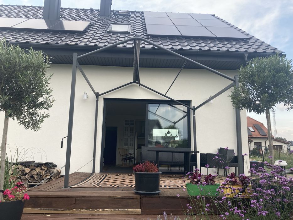 Zadaszenie tarasu metalowe, dach regulowany