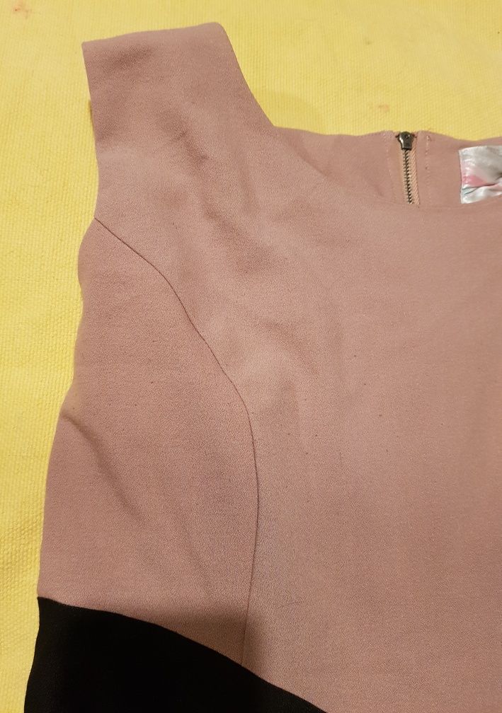 Wyszczuplająca sukienka 42 Cropp plus size Warszawa