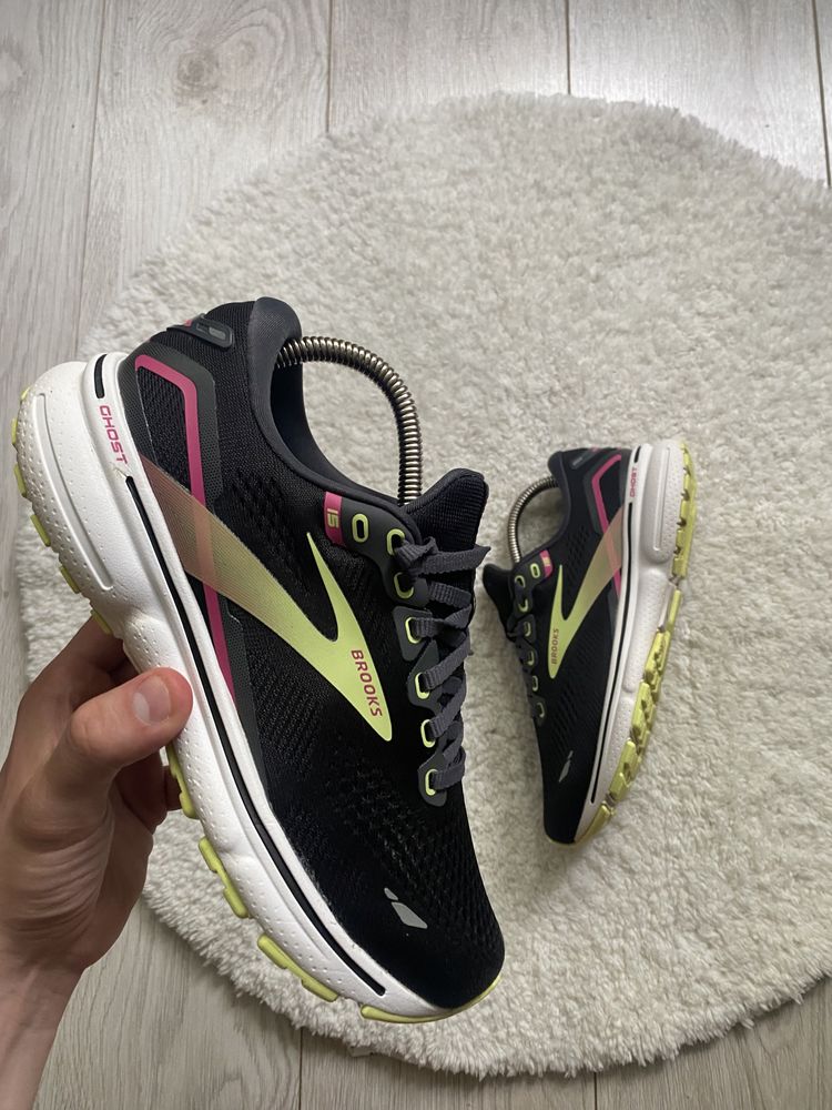 Женские Спортивные Кроссовки Brooks Ghost 15  38р(24см)