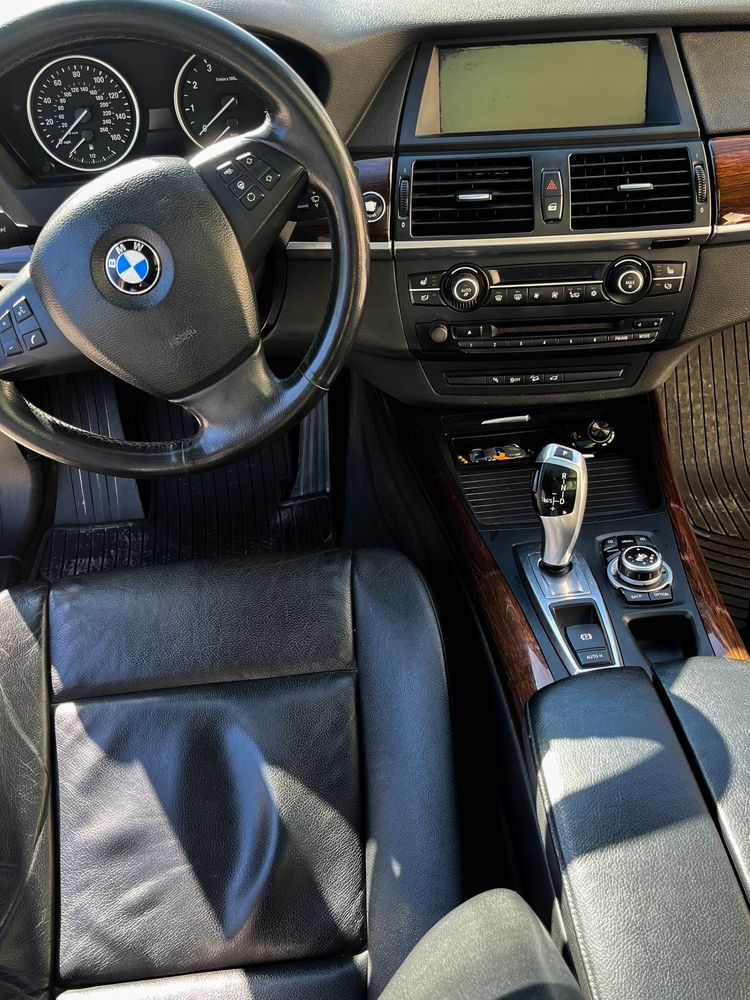 BMW X5 E70 2010 рік