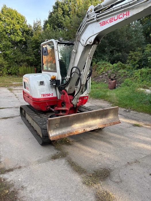 Koparka Takeuchi TB250 - 5 ton