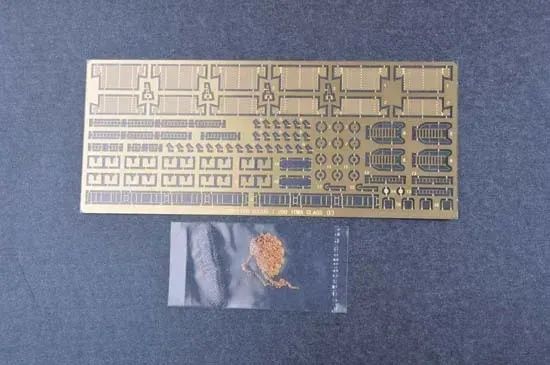 Айова" лінійний корабель USS IOWA BB-61 1/200 Trumpeter 03706