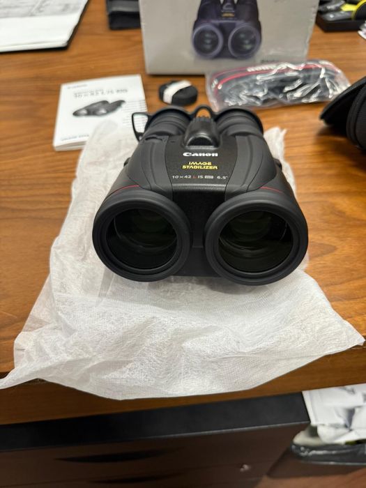 Бінокль Canon 10x42L IS WP