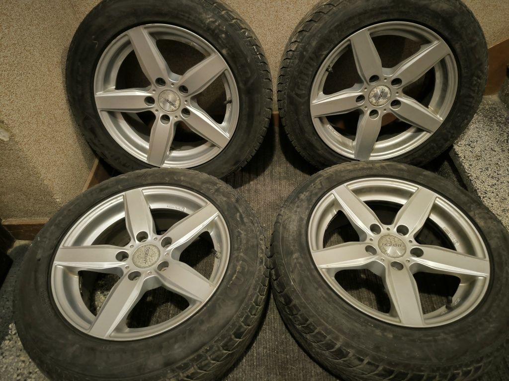 Felgi dezent BMW 16 5x120 opony zimowe Goodyear