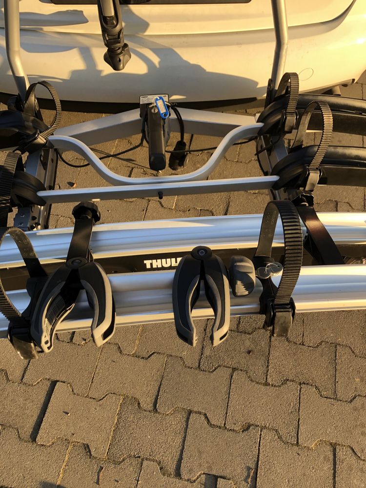 Bagaznik rowerowy Thule EC 929na 3/4 rowery