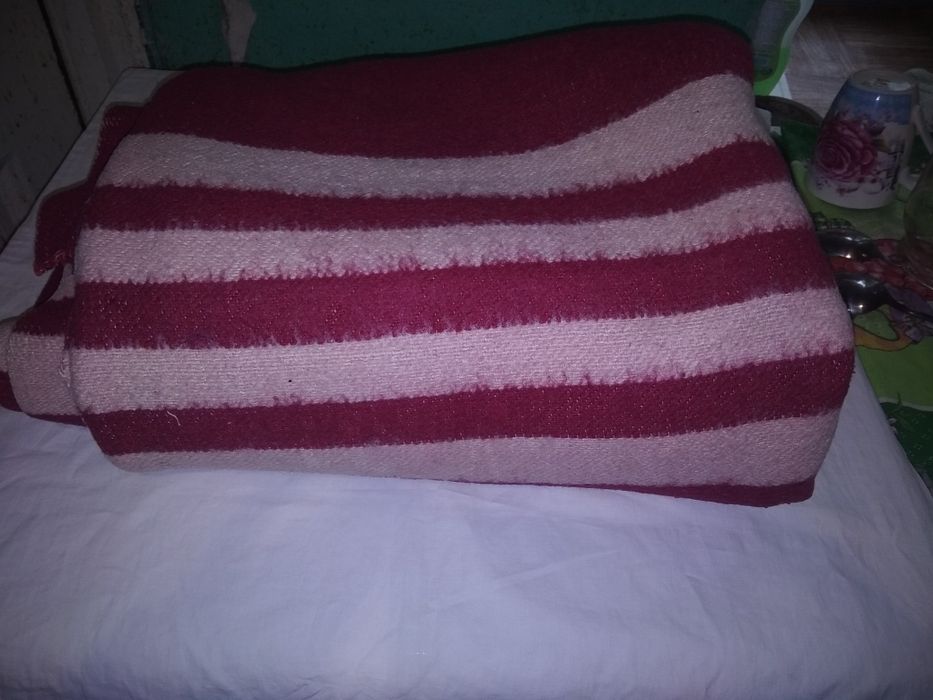 Очень теплое одеяло из шерсти