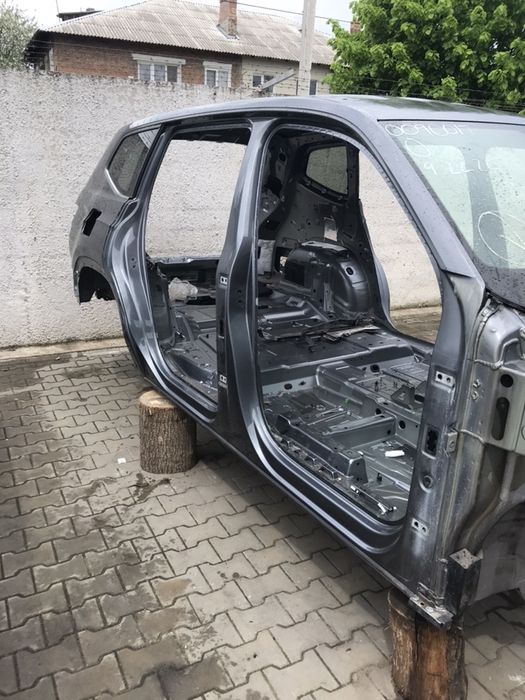 Vw atlas Кузов крыло порог сапог стойка корито атлас