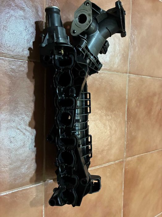 Coletor de admissão Bmw original usado para motores N47N