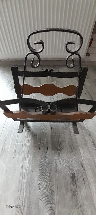 Stojak kosz na drzewo