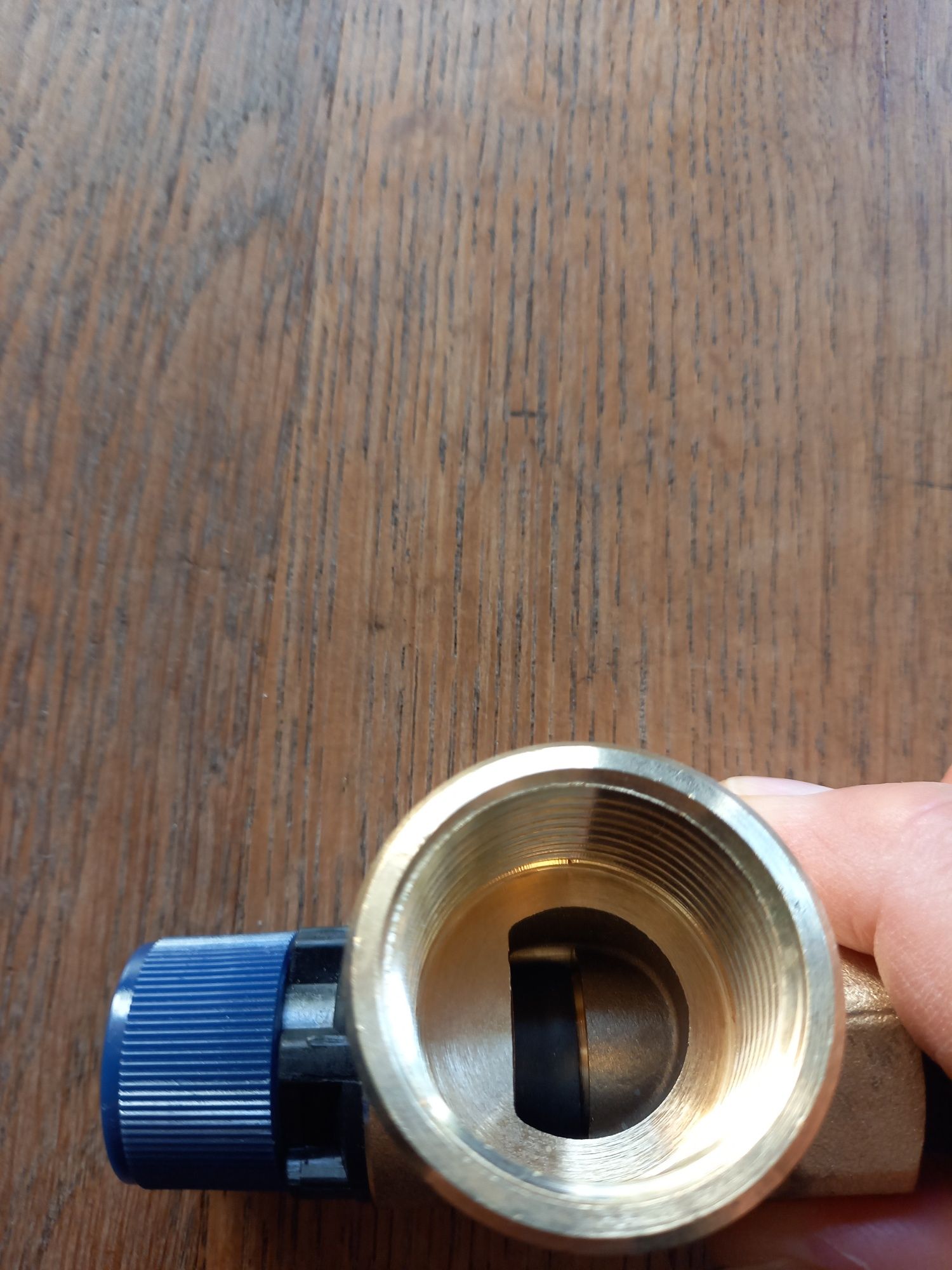 Zawór bezpieczeństwa SYR 3/4" 8 bar