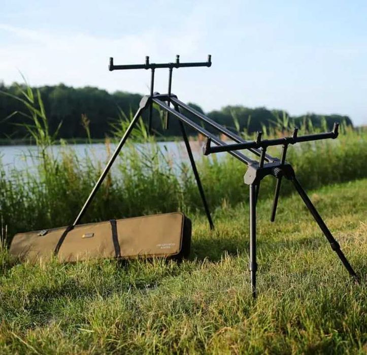 Род под Prologic Tri-Sky Rod Pod 4 Rods