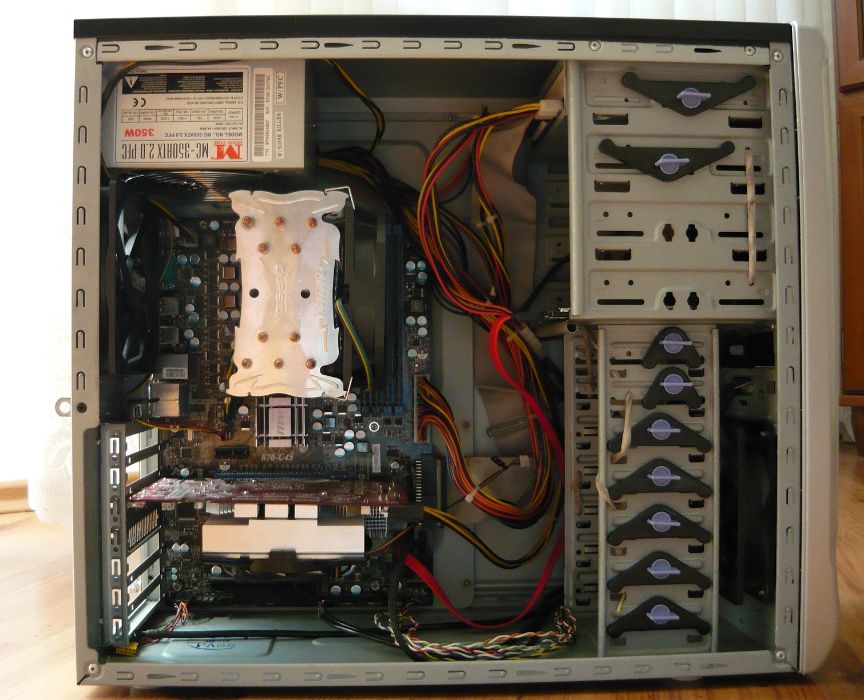 Kompletny komputer AMD Phenom II X4 3,4Ghz/8GB/GeForce9600GT/Windows7