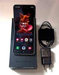 Kremowy Samsung Galaxy Z Flip3 5G 8/128GB od kobiety