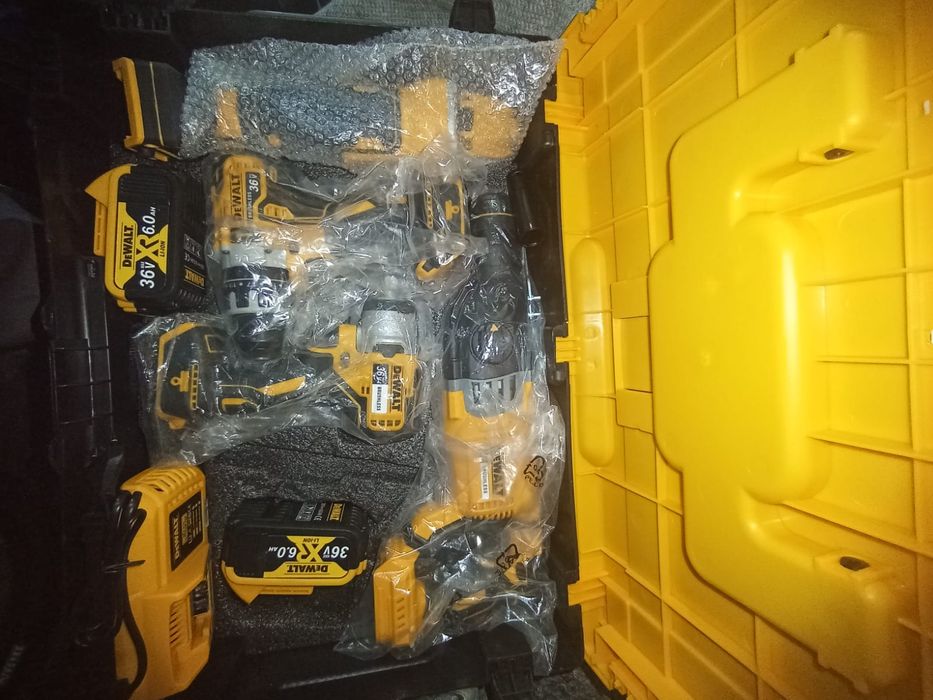 Zestaw DeWALT-nowy
