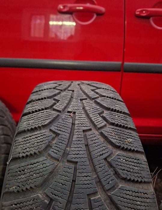 Продам зимові Автошини Nokian Nordman RS2 205/65 R15 99R XL з дисками!