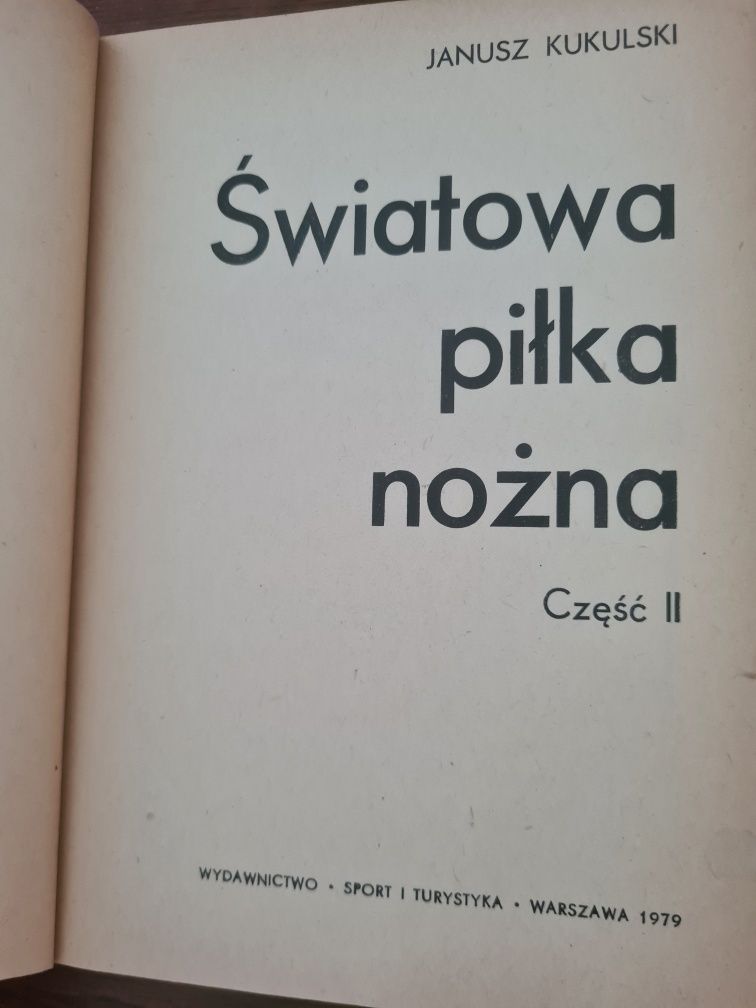 Światowa piłka nożna - Janusz Kukulski