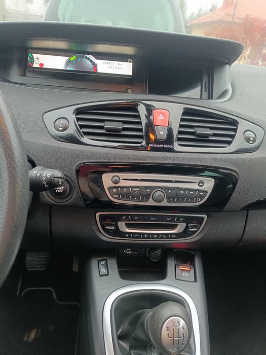 Renault Megane Scenic 1,4 TCE LPG 2011 r zarejestrowany Hak Nawigacja