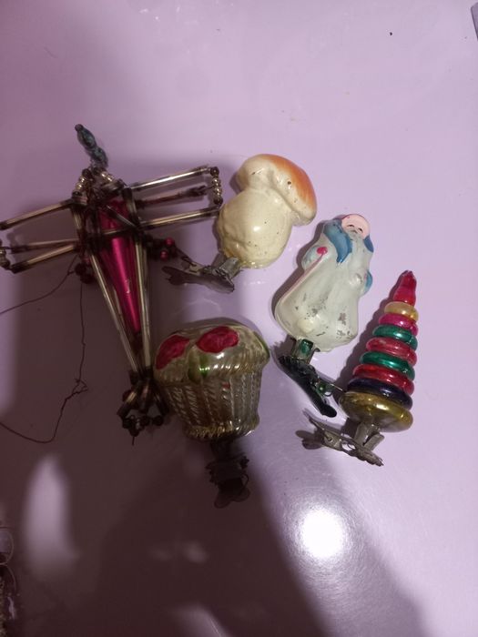 Продам іграшки на ялинку