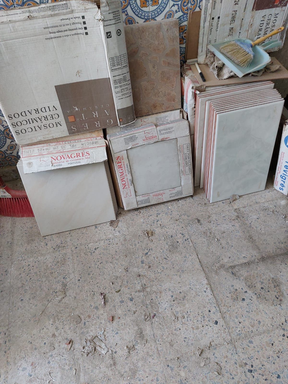 Azulejos - Materiais de Construção Civil