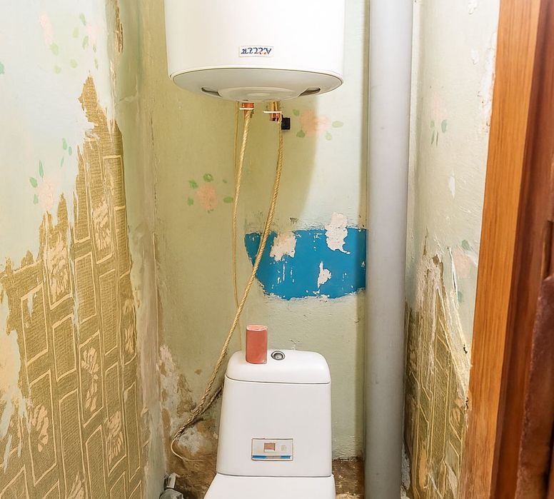 2-кімнатна квартира з меблями та косметичним ремонтом — Молодіжний