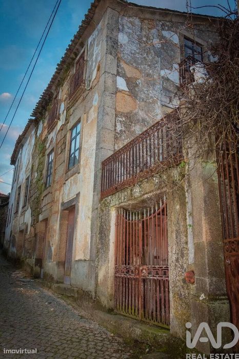 Prédio T6 em Longa de 763,00 m2