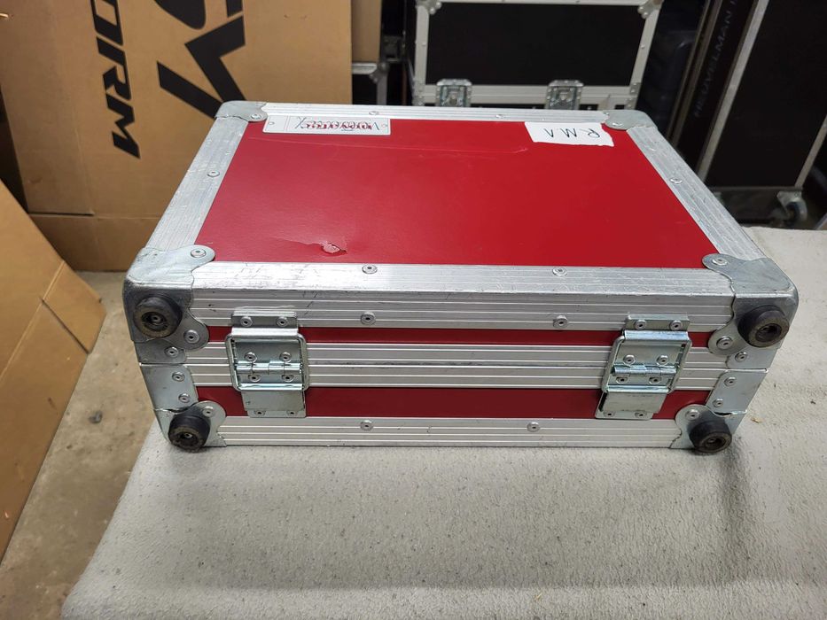 Walizka 39x29x13  flightcase kejs flight case // R11.1