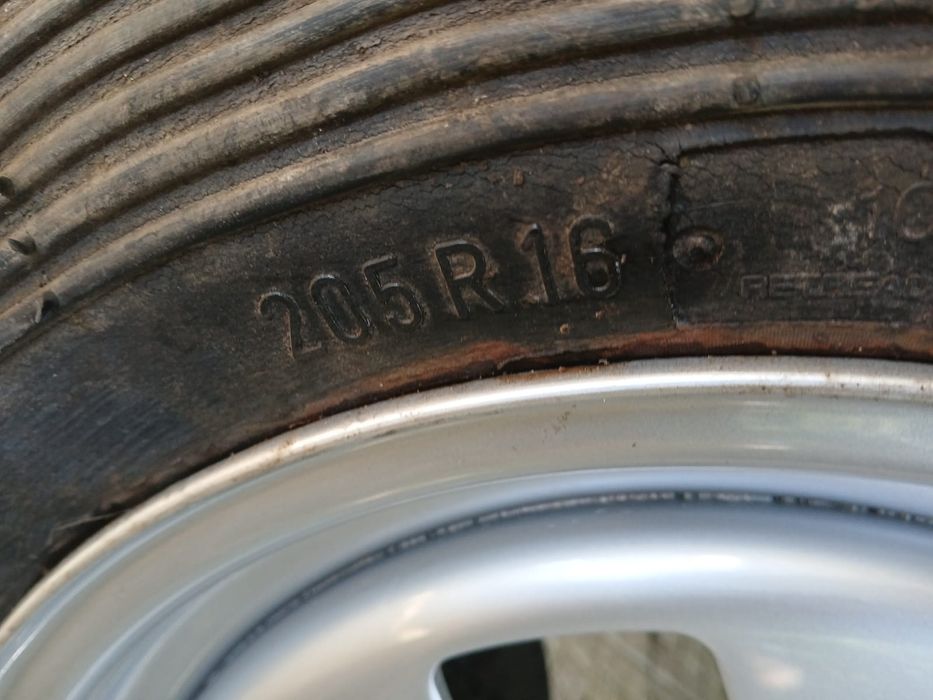 Jantes com pneus jipe opel izuso