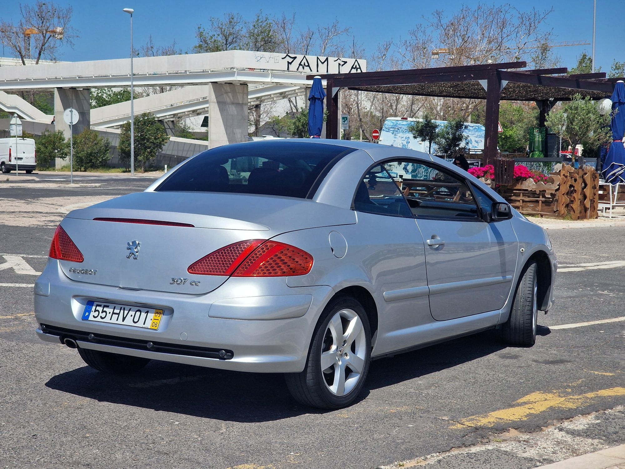 Peugeot 307 CC .