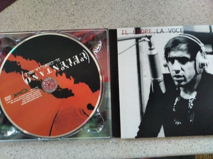 CD Adriano Celentano Il Cuore, La voce Clan Celentano 2001