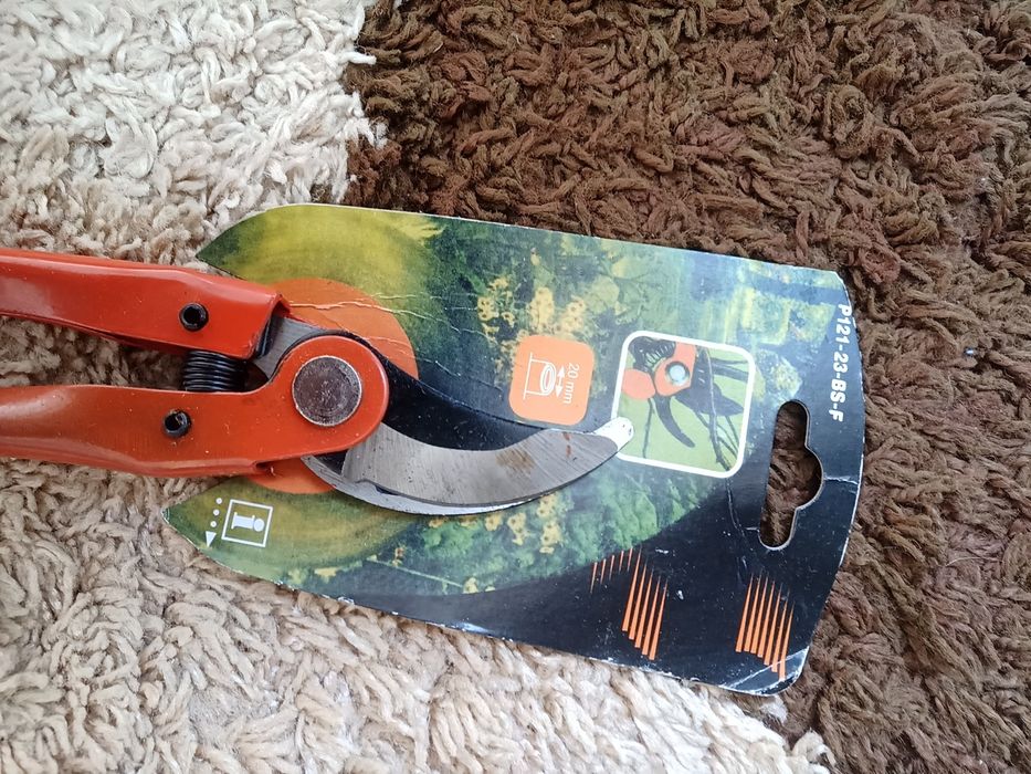 Секатор садовый bacho