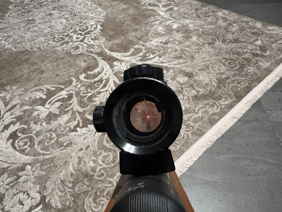Каліматорний приціл camo 10x30