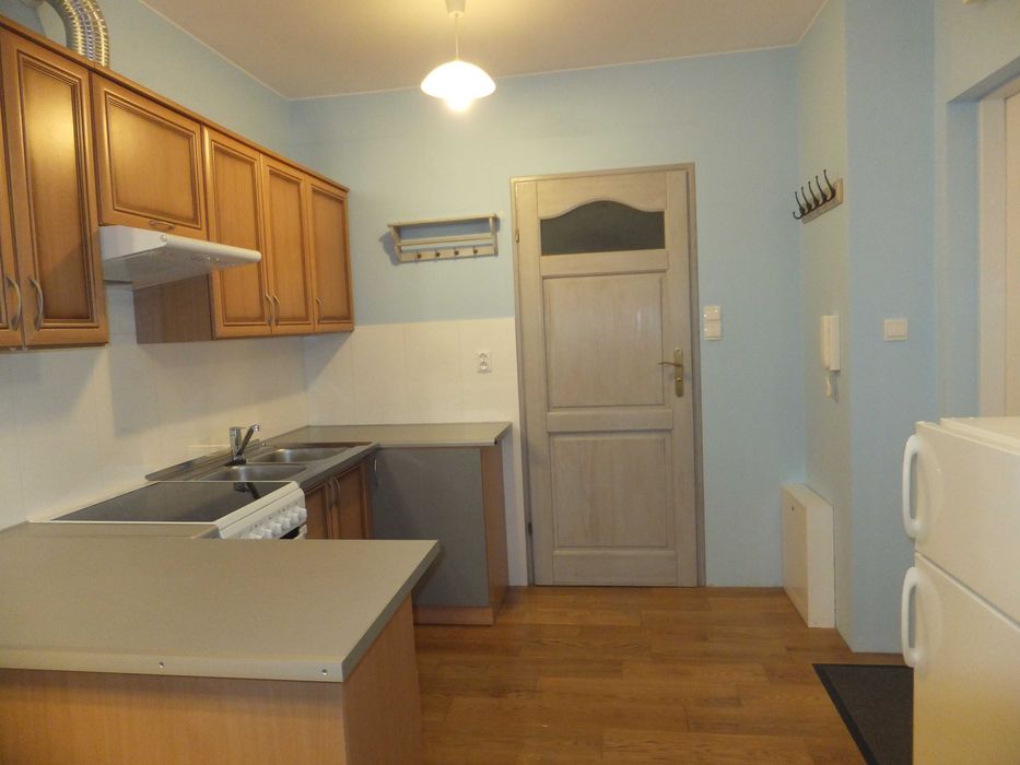 Kawalerka 2 pok. z balkonem 36m2 obok Pl. Kromera