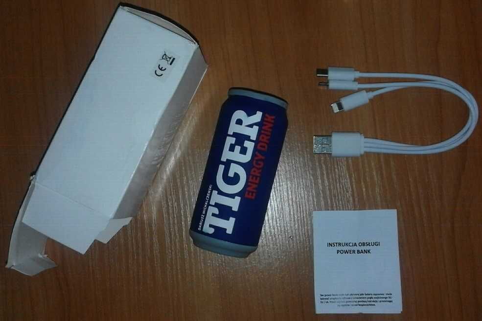 NOWY stylowy Powerbank TIGER PREZENT