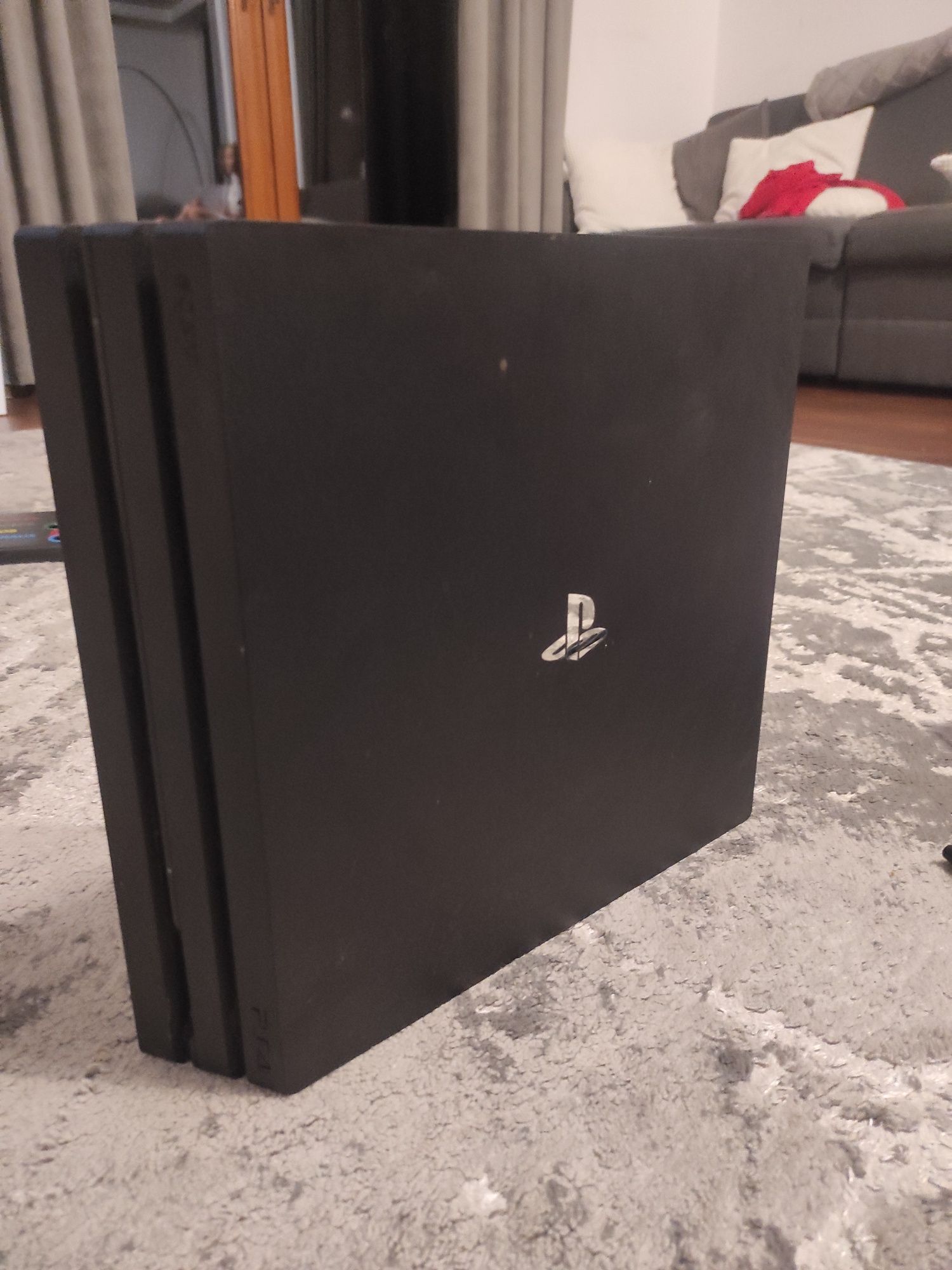 Ps 4 1 tb + gry i pad