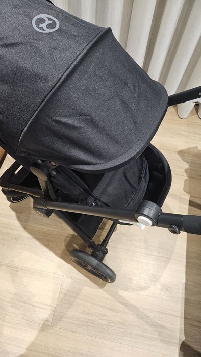 Trio Cybex EOS black  + base isofix