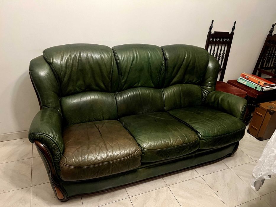 sofá de pele em ótimo estado