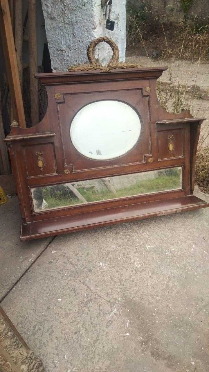 Vendo Recheio grande... Armazem de  restauro de antiguidades .