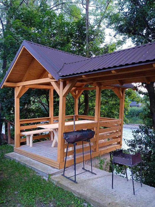 Відпочинок у Верховині у Карпатах кімнати подобово