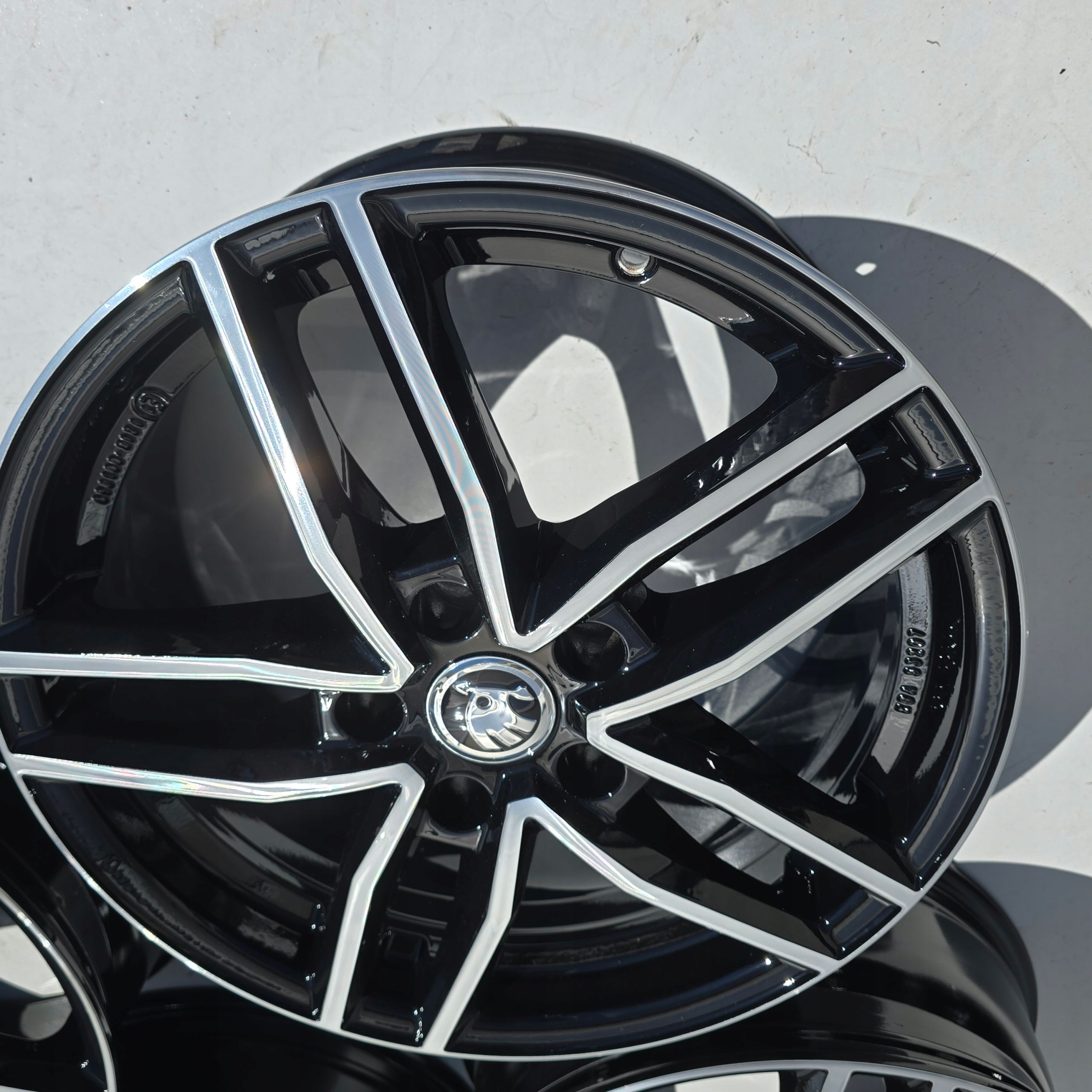 Skoda Superb Iii II Octavia II Iii IV Yeti Karoq Kodiaq 17'' ET45…