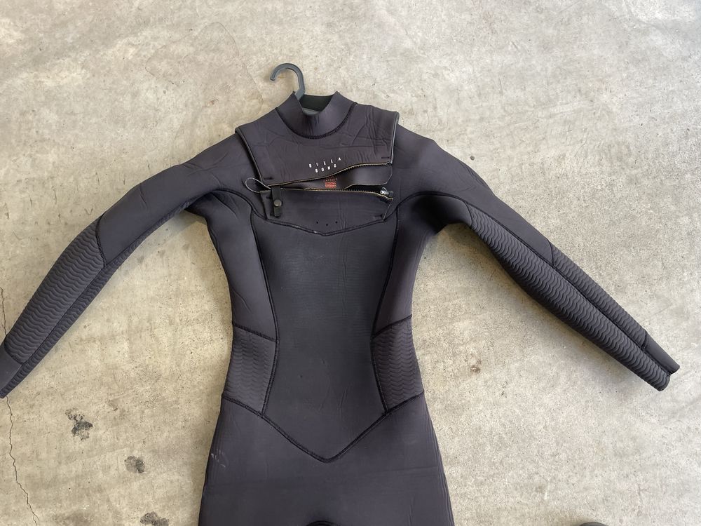 Vendo fato surf billabong 4/3