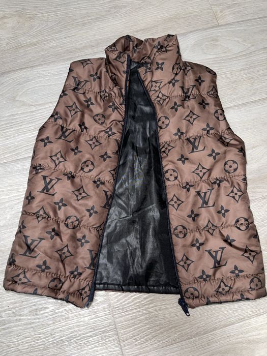 Жилетка на мальчика