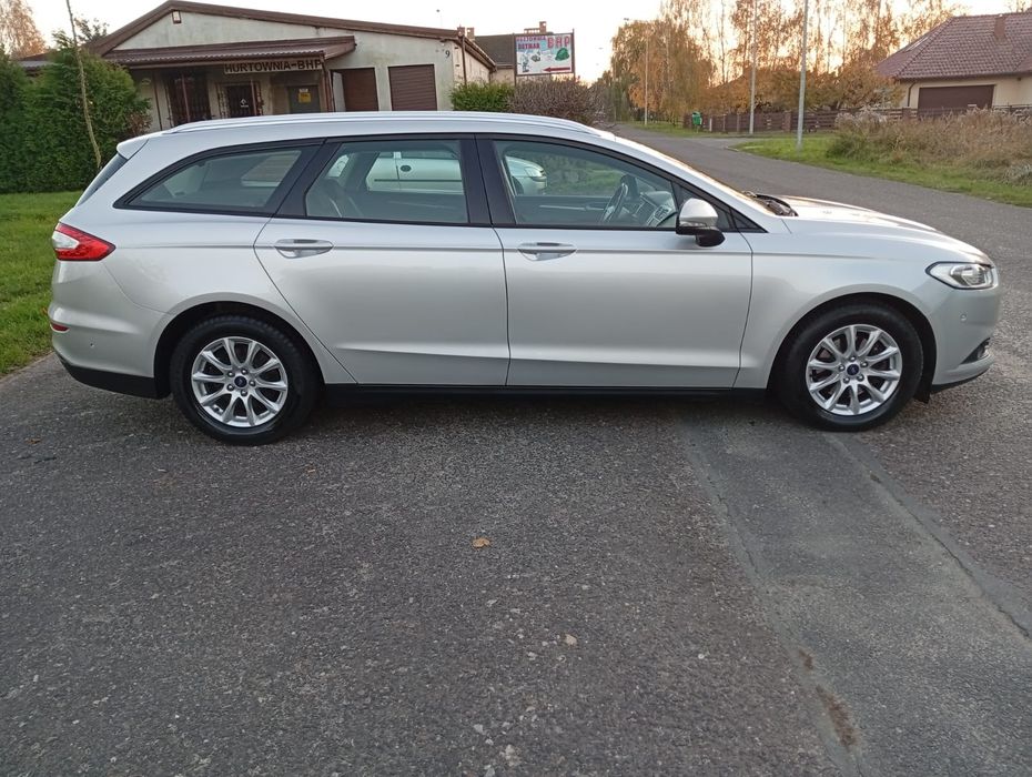 Ford Mondeo 2.0 TDCI, 150 KM, rok 2016, automat, bardzo zadbany