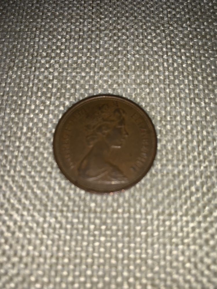 New pence Elizabeth II 1971