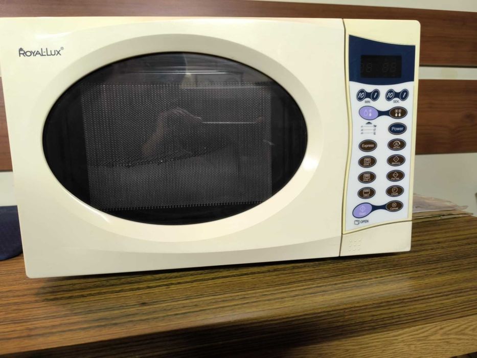 Mikrofalówka Royal-Lux MWG 520