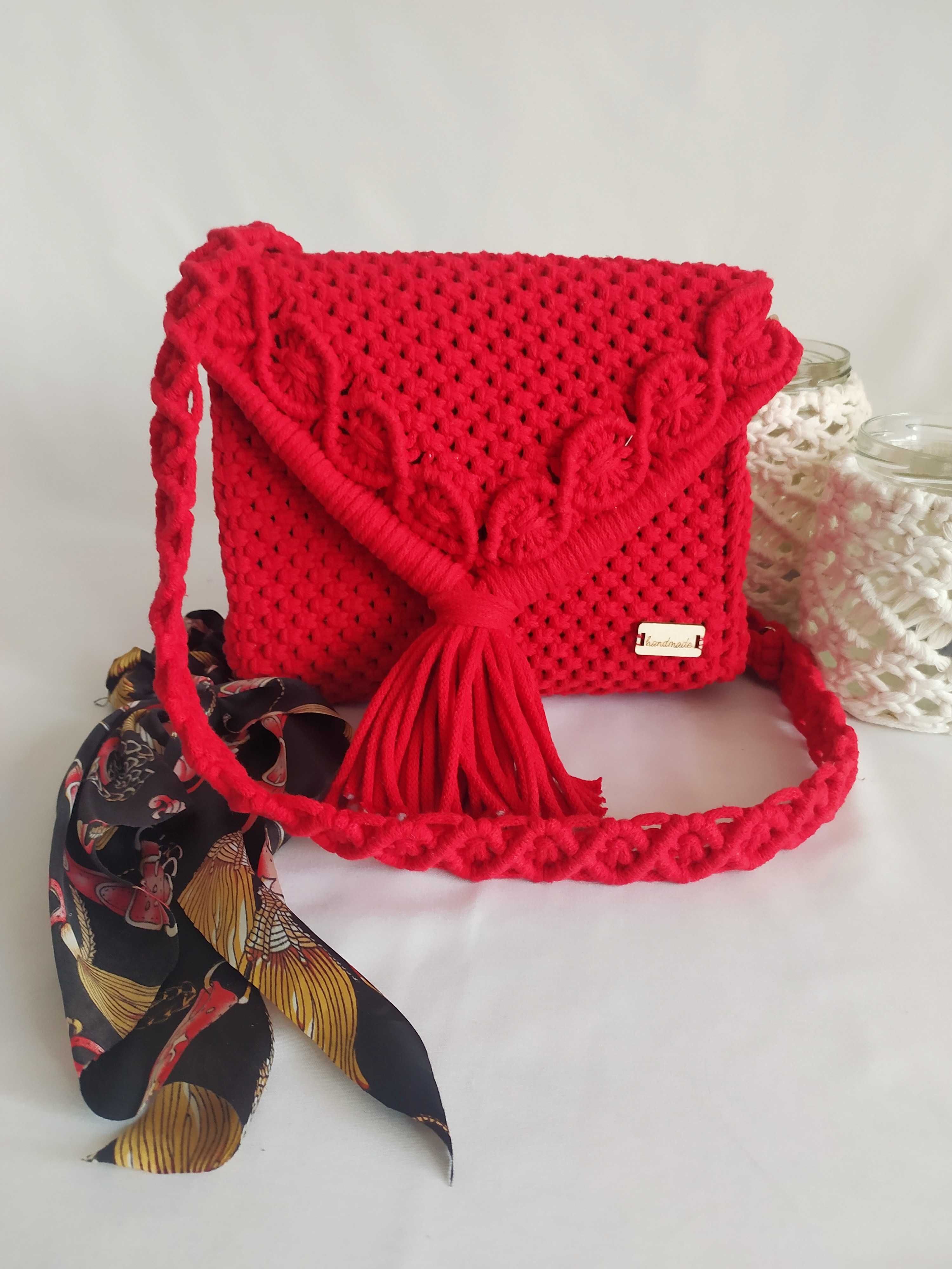 Torebka czerwona na ramię ze sznurka boho makrama